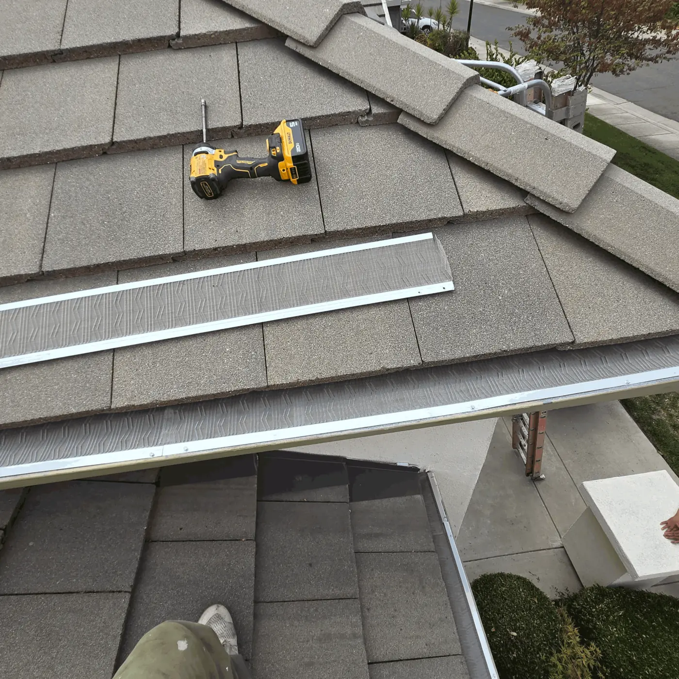 Foam vs Brush vs Snap-In Screen Gutter Guards